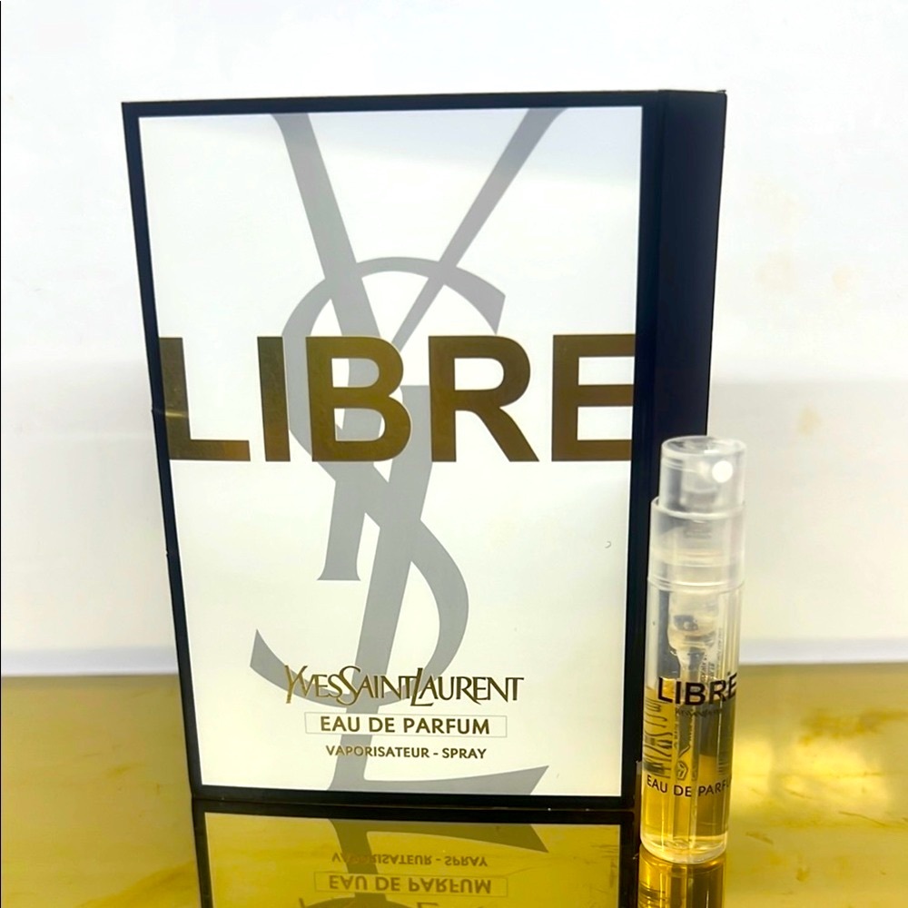 Yves Saint Laurent Libre Eau de Parfum Spray -Sample size New!!